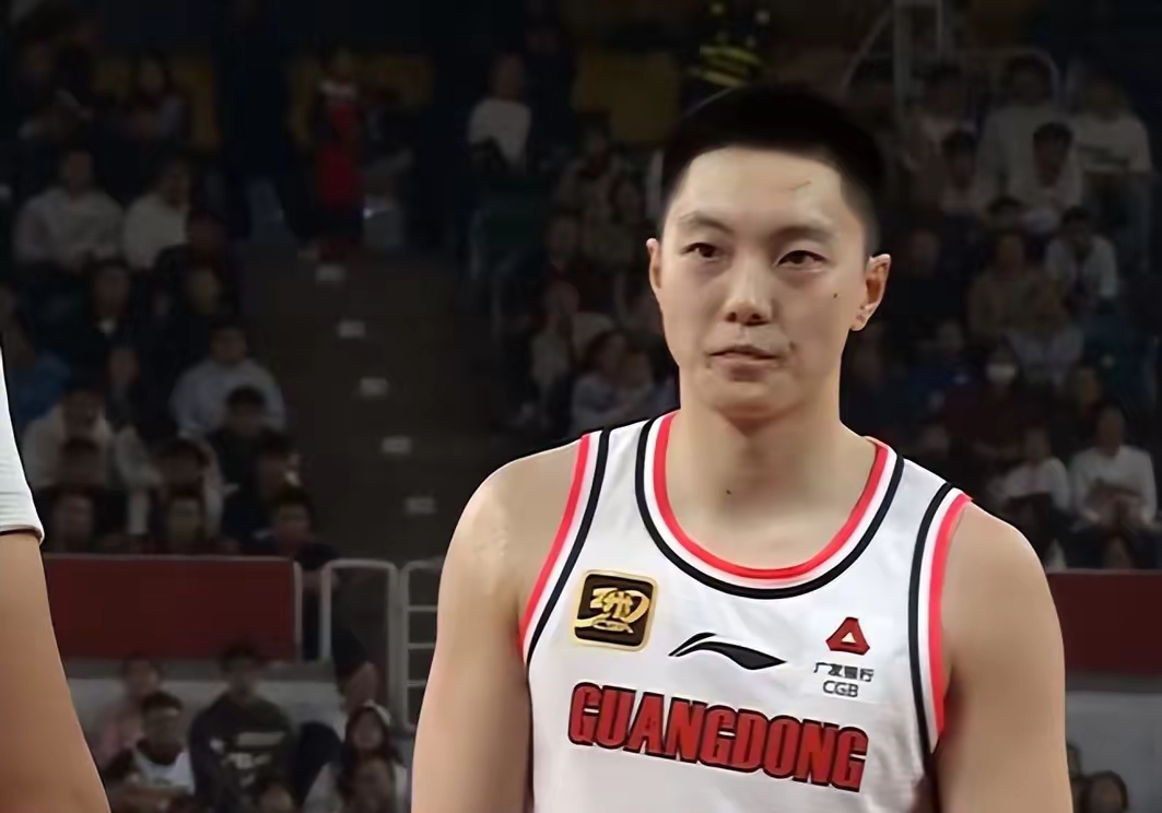 熊猫直播APP-山西男篮遭遇困境，客场失利惨淡收场