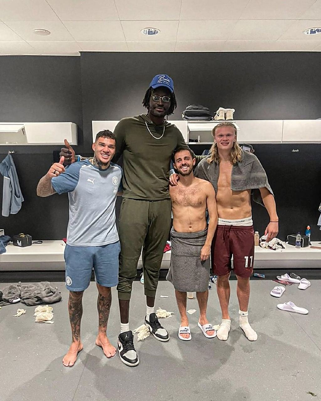 秘鲁完胜塞内加尔，哈兰德绝境逆转